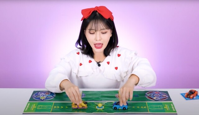 ▲ '메카드볼'의 구슬 획득 배틀의 한 장면.ⓒ초이락컨텐츠컴퍼니