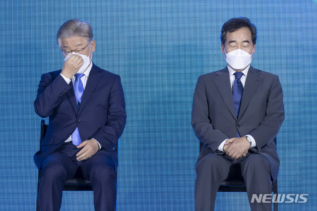 ▲ 더불어민주당 경선이 막바지를 향해 가는 가운데 이낙연 예비후보 측이 대장동 의혹을 두고 이재명 경선후보를 향한 공세를 높이고 있다. ⓒ뉴시스