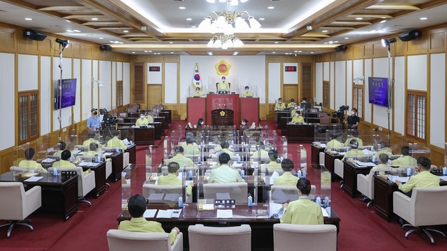 ▲ 대구광역시의회(의장 장상수)가 10월 6일부터 15일까지 10일간 제286회 임시회를 열어 제·개정 조례안 등 36건의 안건 심의와 현장 방문 등의 일정을 예정하고 회기에 돌입한다.ⓒ대구시의회