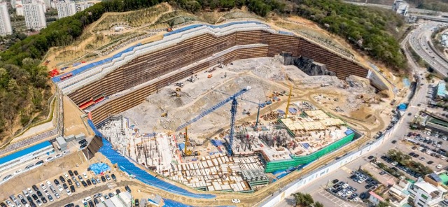 ▲ 판교 A아파트가 공사 중이던 때의 항공 사진. ⓒ네이버