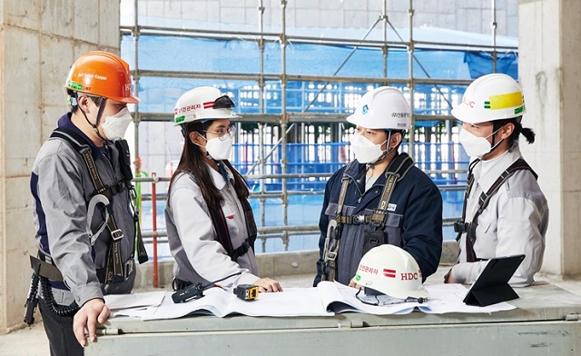 ▲ 스마트 공사현장 모습.ⓒHDC현대산업개발