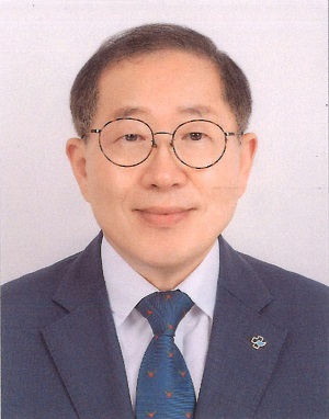▲ 재임용된 김영완 서산의료원장.ⓒ충남도