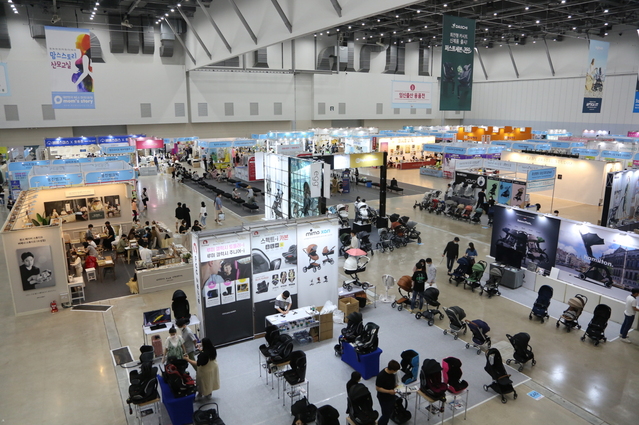 ▲ 대구·경북 예비 부모 및 영유아 부모들의 필수 코스인 ‘제32회 대구 베이비&키즈페어’가 11월 4일부터 7일까지 나흘간 엑스코 서관 1·2홀에서 개최된다.ⓒEXCO