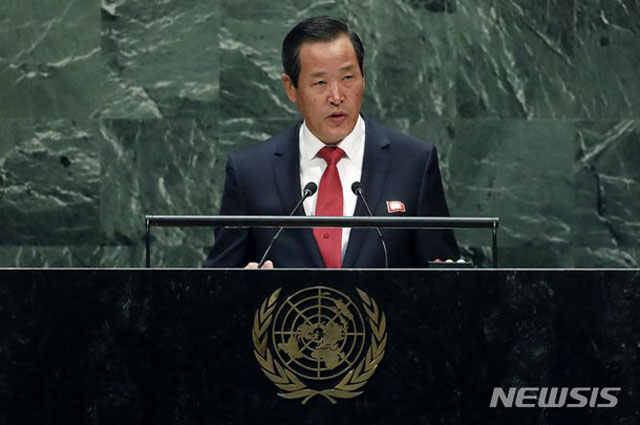 ▲ 유엔주재 북한대표부 김성 대사가 유엔총회에서 연설을 하고 있다. ⓒ뉴시스 AP. 무단전재 및 재배포 금지.