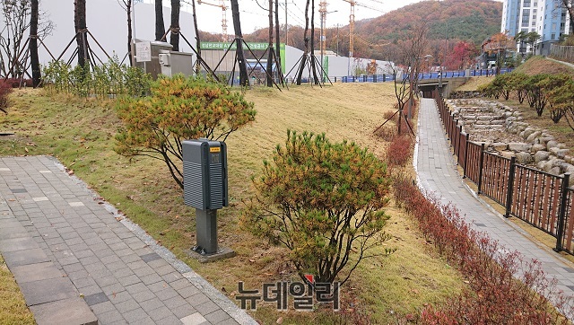 ▲ 대장동 개발 부지 내 생태자연도 1등급 권역으로 지정됐던 곳. 현재는 3등급으로 완화돼 공원으로 관리되고 있다. ⓒ이상무 기자