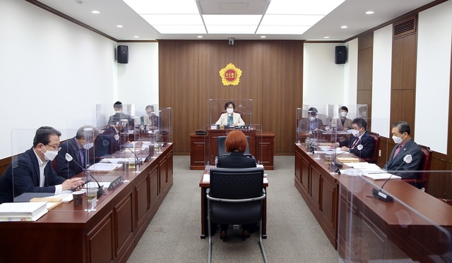 ▲ 대구광역시의회 기획행정위원회(위원장 윤영애)는 11월 9일 대구시 감사관에 대한 행정사무감사를 실시했다.ⓒ대구시의회