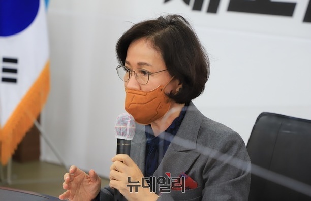 ▲ 여야가 11일 오후 무소속 곽상도(대구 중·남구) 의원의 국회의원직 사퇴안을 국회 본회의에서 통과되면서 이제 중·남구 당협을 책임질 조직위원장이 누가될 것인가에 초점이 모아진다. 사진은 이인선 전 경북도 경제부지사.ⓒ뉴데일리