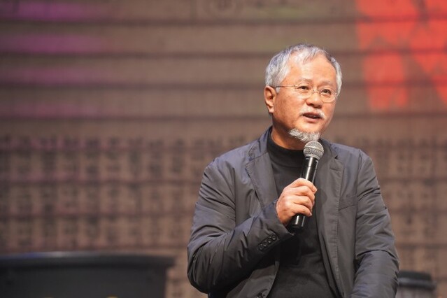 ▲ 18일 서울 중구 명동 난타 전용극장에서 명동 '난타' 재개막 기념 기자간담회에 참석한 송승환 PMC프러덕션 총예술감독.ⓒPMC프러덕션