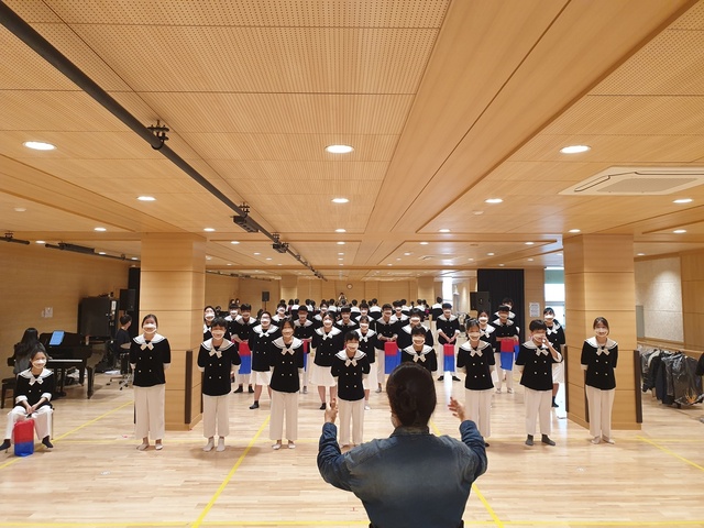 ▲ 대구시교육청(교육감 강은희)은 대구지역 고교연합 합창단인 빛솔합창단이 11월 25일 광주 김대중컨벤션센터에서 열리는 제29회 세계장애인의 날 기념 전국장애인합창대회에 참가했다고 25일 밝혔다.ⓒ대구시교육청