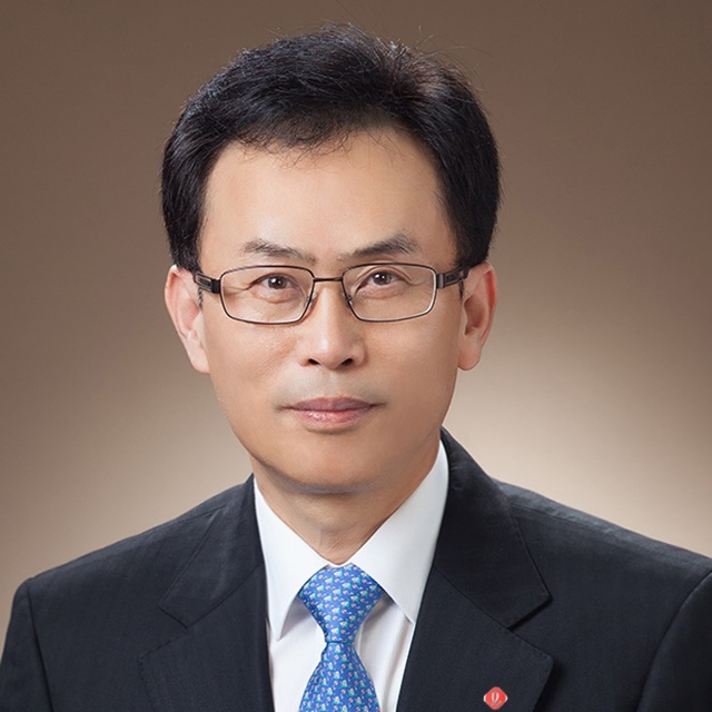 ▲ 롯데그룹 화학군 총괄대표 부회장으로 승진한 김교현 롯데케미칼 대표. ⓒ롯데