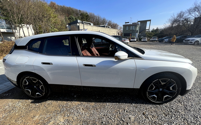 ▲ 차량의 측면부 모습. ⓒ김재홍 기자