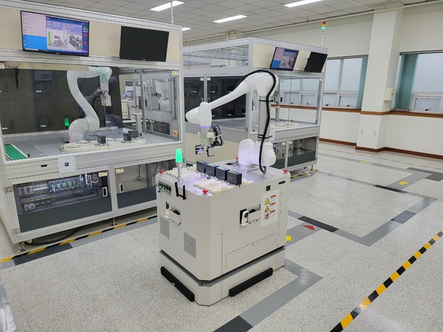 ▲ 대구시는 12월 1일부터 대구 규제자유특구의 이동식 협동로봇 실증을 본격 착수한다.ⓒ대구시