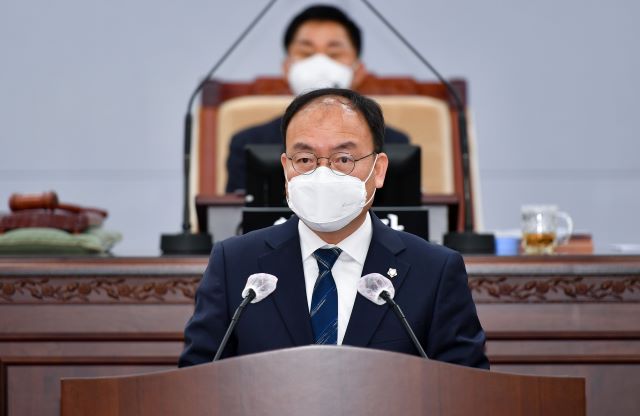 ▲ 박완희 청주시의원이 2일 시의회 정례회에서 5분 자유발언을 하고 있다.ⓒ청주시의회