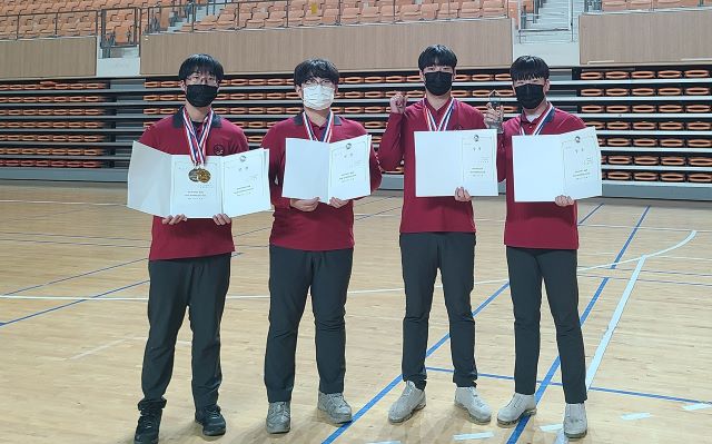 ▲ (왼쪽부터) 양궁부 김성무, 이두리, 최현택, 최성식 선수.ⓒ서원대