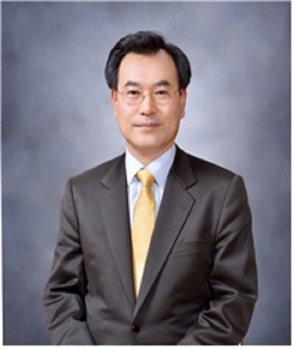 ▲ 위덕대 신임 김봉갑 총장.ⓒ위덕대