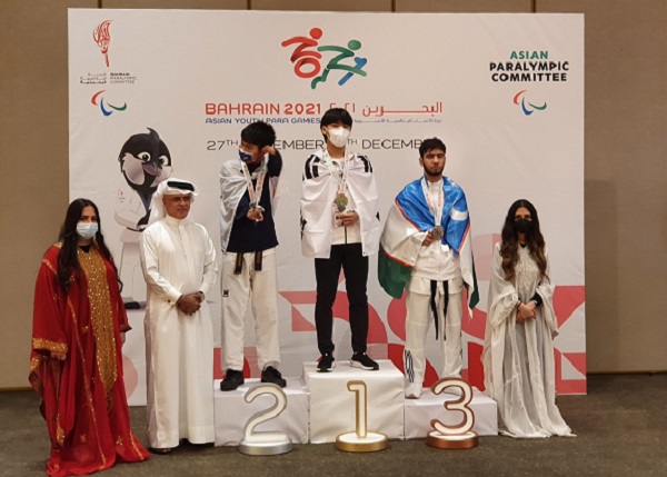 ▲ 대한장애인태권도협회 소속 이동호(남자 K44·63kg)는 결승에서 우즈베키스탄의 하이다로프 쿠드라트욘을 꺾고 금메달을 획득했다. 사진은 시장식 장면.ⓒ대한장애인태권도협회