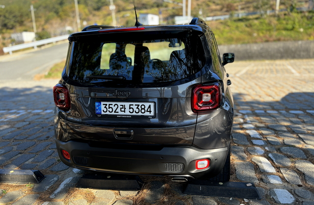 ▲ 차량의 후면부 모습. ⓒ김재홍 기자