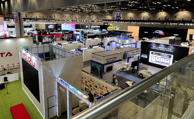 ▲ 지난달 개최된 서울모빌리티쇼 전시장 모습. ⓒ김재홍 기자