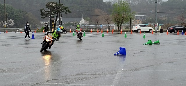 ▲ 경기도 양평군에서 오토바이 교육 장소로 운영된 A업체의 주차장 부지. ⓒ제보자 제공