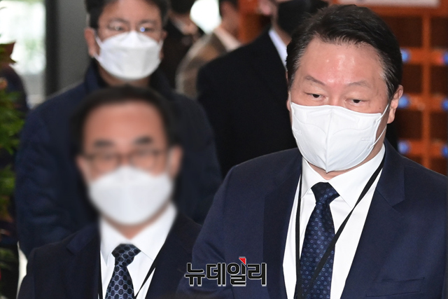 ▲ 지난 15일 공정위 전원회의에 직접 출석한 최태원 회장 ⓒ뉴데일리 DB