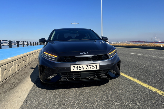 ▲ 최근 시승한 기아 '더 뉴 K3'. ⓒ김재홍 기자