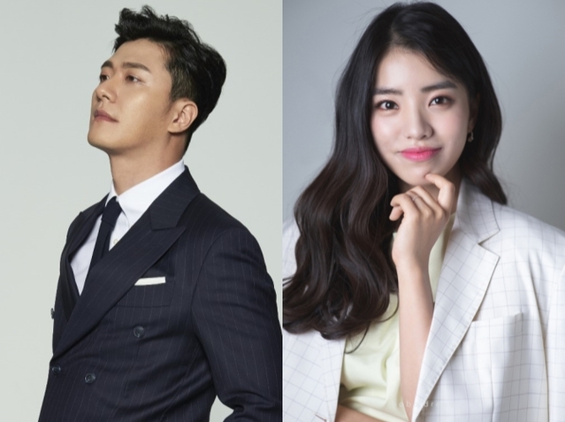 ▲ 엔터테인먼트사 블루스테이지는 29일 뮤지컬배우 윤형렬, 김환희와 전속계약을 체결했다고 밝혔다.ⓒ블루스테이지