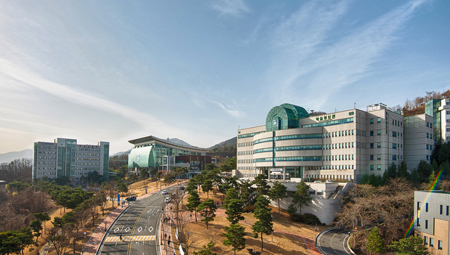 ▲ 대구한의대학교(총장 변창훈) 2022학년도 정시모집 마감 결과 모집인원  459명, 지원인원 837명, 평균 1.82:1경쟁률로 마감했다.ⓒ대구한의대