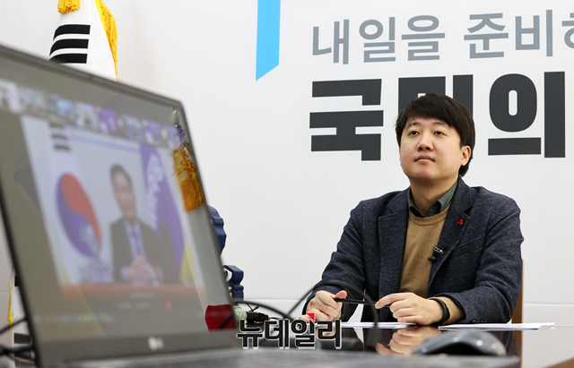 ▲ 신년 들어 이준석 국민의힘 대표의 사퇴를 요구하는 당내 움직임이 이어지고 있다. 이준석 대표 자료사진. ⓒ이종현 기자(사진=공동취재단)