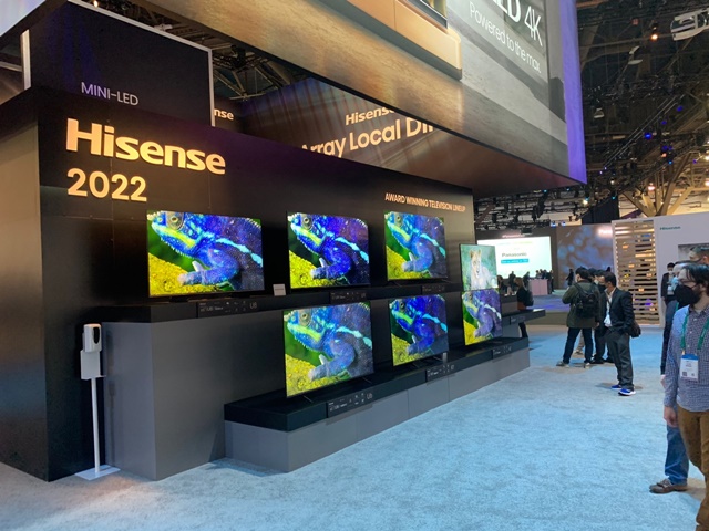 ▲ 미국 라스베이거스에서 열린 세계 최대 전자·IT 전시회 'CES 2022'에서 하이센스가 미니 LED TV 'ULED'를 전시했다. ⓒ이성진 기자