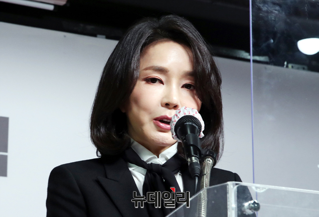▲ 윤석열 국민의힘 대선후보의 아내 김건희 씨. ⓒ뉴데일리