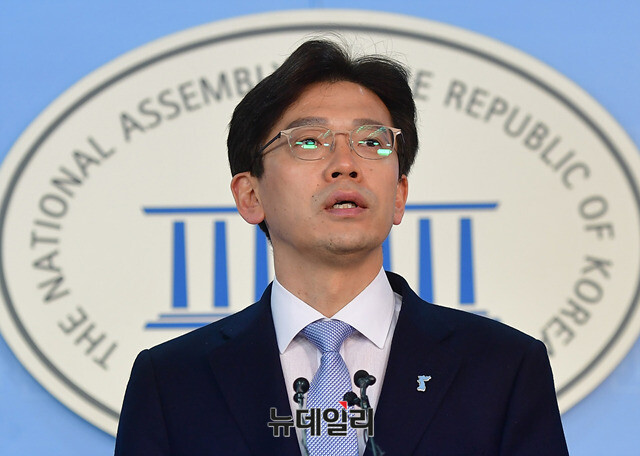 ▲ 현근택 더불어민주당 선대위 대변인. ⓒ뉴데일리DB