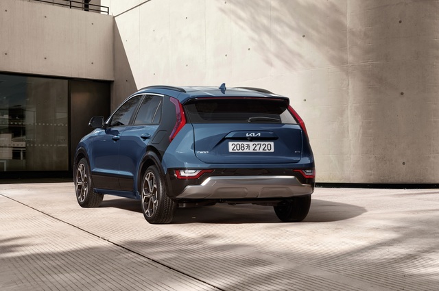 ▲ 신형 니로의 후면부 모습. ⓒ기아