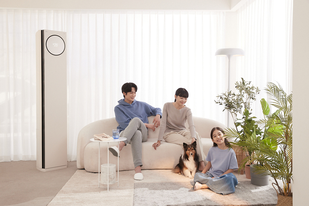 ▲ 2022년형 ‘LG 휘센 타워 에어컨 오브제컬렉션’ⓒLG전자