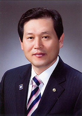 ▲ 대구보건대학교의 학교법인 배영학숙(이하 재단) 제12대 이사장에 박명수(70) 이사가 선임됐다.ⓒ대구보건대