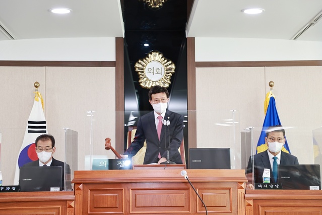 ▲ 청송군의회(의장 이광호)는 2월 7일부터 2월 11일까지 5일간의 제254회 임시회 의사일정을 모두 마치고 폐회했다.ⓒ청송군의회