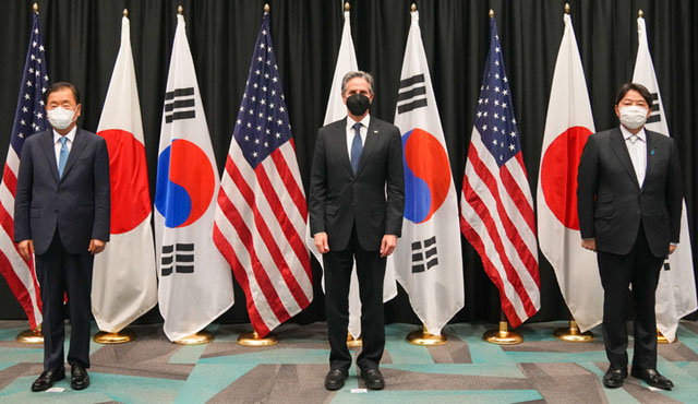 ▲ 정의용 외교장관과 토니 블링컨 미국 국무장관, 하야시 요시마사 일본 외무성 장관은 지난 10일부터 12일까지 하와이에서 회담을 가졌다. ⓒ외교부 제공.