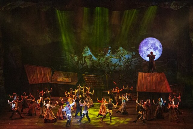 ▲ 2021년 뮤지컬 '지붕위의 바이올린' 공연 장면.ⓒ서울시뮤지컬단