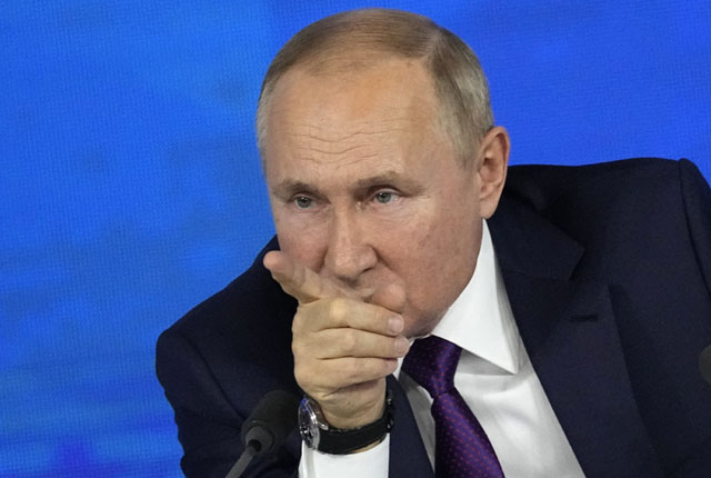 ▲ 기자들과 질의응답하는 푸틴 러시아 대통령. ⓒ뉴시스 AP. 무단전재 및 재배포 금지.