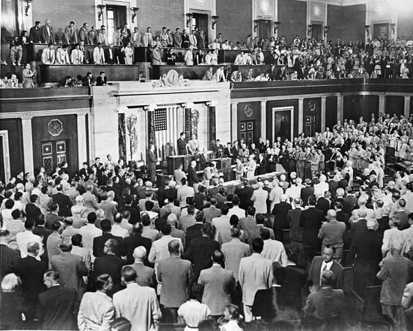 ▲ 미국회 양원합동회의서 언설하는 이승만 대통령, 기립박수를 33번이나 받았다.