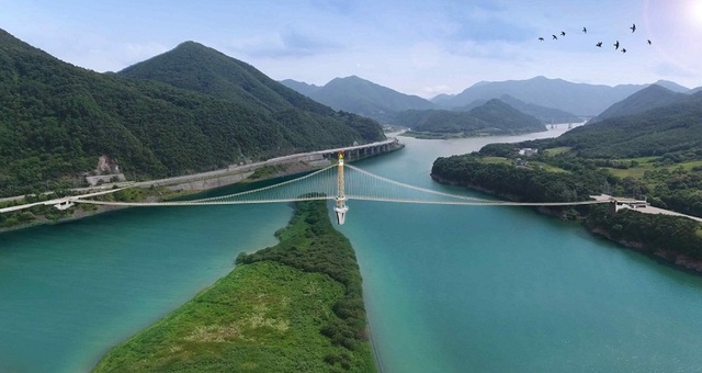 ▲ 충북 단양군이 추진하는 시루섬 출렁다리 조감도.ⓒ단양군