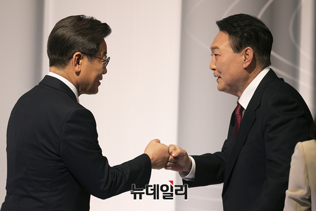 ▲ 이재명 더불어민주당 대통령 후보(왼쪽)와 윤석열 국민의힘 대통령 후보. ⓒ뉴데일리DB