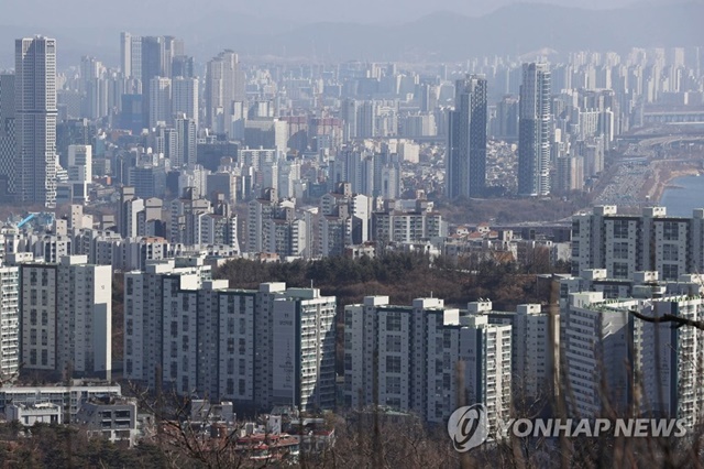 ▲ 서울 남산에서 내려다 본 아파트. ⓒ연합뉴스