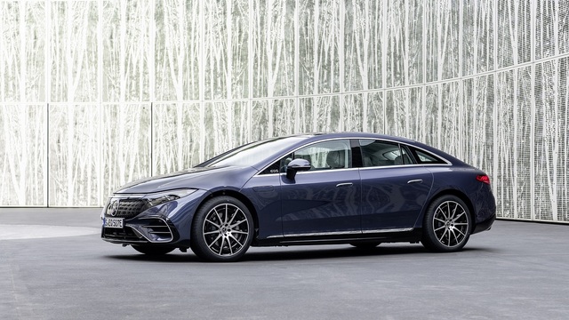 ▲ 벤츠의 럭셔리 전기세단 'EQS' 모습. ⓒ벤츠코리아