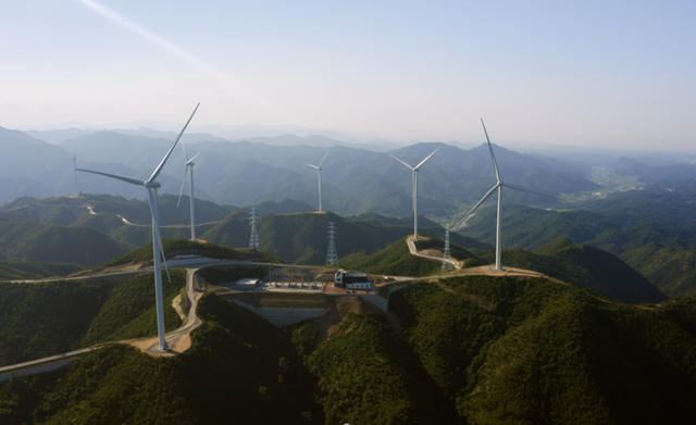 ▲ SK디앤디 울진군 현종산 풍력 발전. ⓒSK디앤디