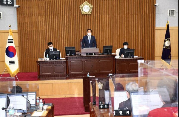 ▲ 대전 서구의회 24일 제8대 마지막 임시회 개회.ⓒ대전 서구의회