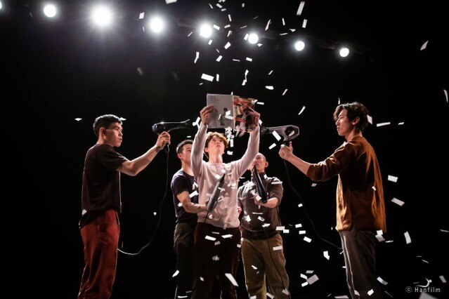 ▲ 멜랑콜리댄스컴퍼니 초인'위버멘쉬' 공연 장면.ⓒ안산문화재단