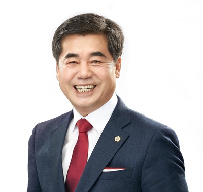 ▲ 6·1 지방선거 경산시장에 출마하는 오세혁 국민의 힘 경산시장 예비후보가 오는 16일 오전 11시 선거사무소 개소식을 갖고, 본격 선거운동에 돌입한다.ⓒ오세혁 예비후보 사무소