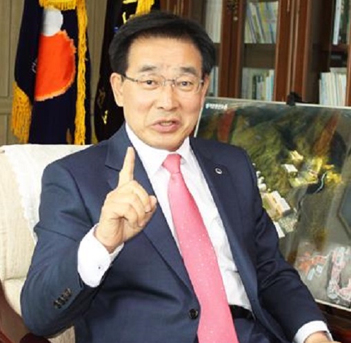 ▲ 송기섭 충북 진천군수.ⓒ진천군