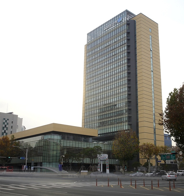 ▲ DGB대구은행(은행장 임성훈)은 전문성 있는 인재 채용을 통한 경쟁력 제고와 일자리 창출을 위해 ICT 및 디지털 직무 2022년 6급 행원(경력직) 행원을 수시 채용한다.ⓒDGB대구은행