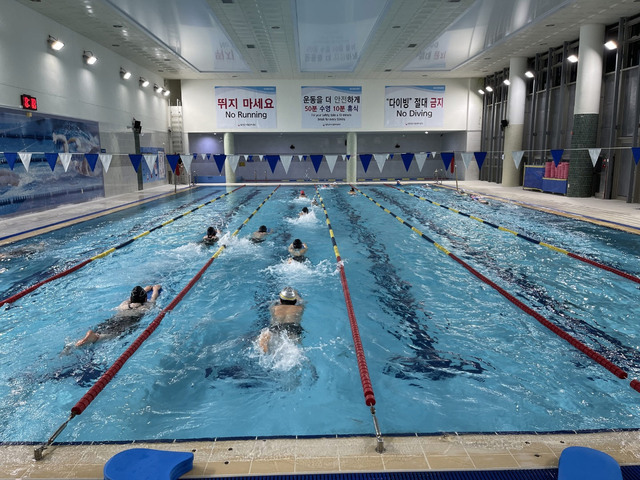 ▲ 대구 달성군시설관리공단(이사장 강순환)이 5월 가정의 달을 맞아 달성문화센터, 여성문화복지센터 2개 사업장에서 공휴일 및 토요일 총 5회에 걸쳐 수영장을 무료로 개방한다고 밝혔다.ⓒ달성군